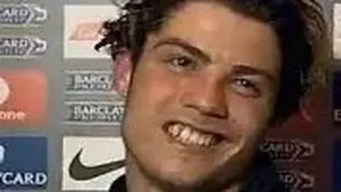 十年欧冠门将封神榜：拉亚54%领衔，布冯47%紧随其后，奥纳纳实力上榜！