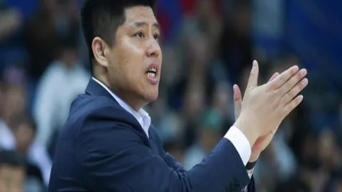 “斯维亚特克在澳网女单比赛中独领风骚，成功晋级16强”